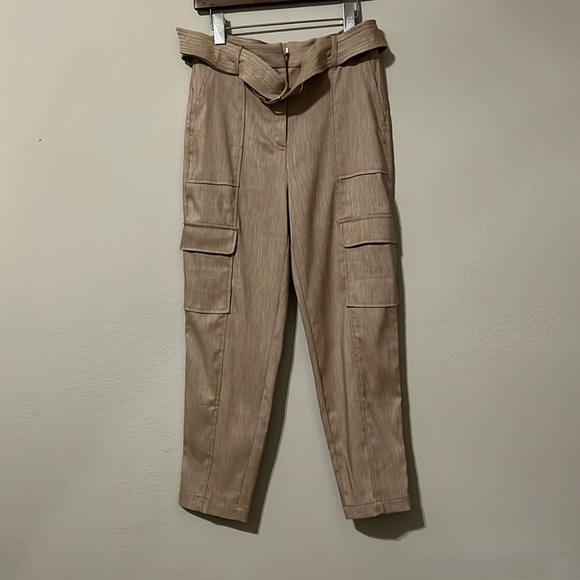 NWT WHBM Linen Blend Utility Trousers. Color: Sahara Twill. Size 6P. - Picture 5 of 11